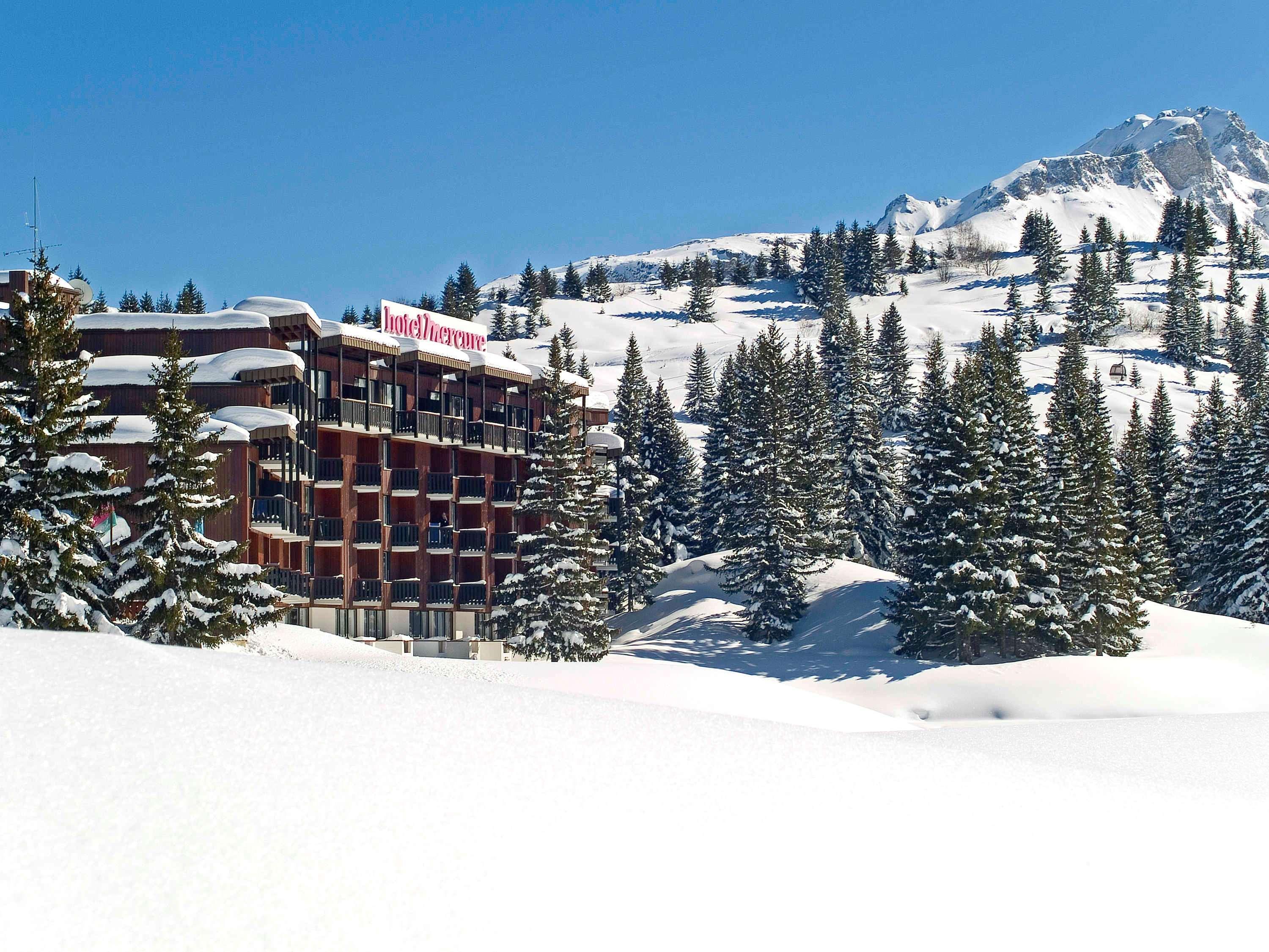 Lake Hotel Courchevel 1850 Exterior photo