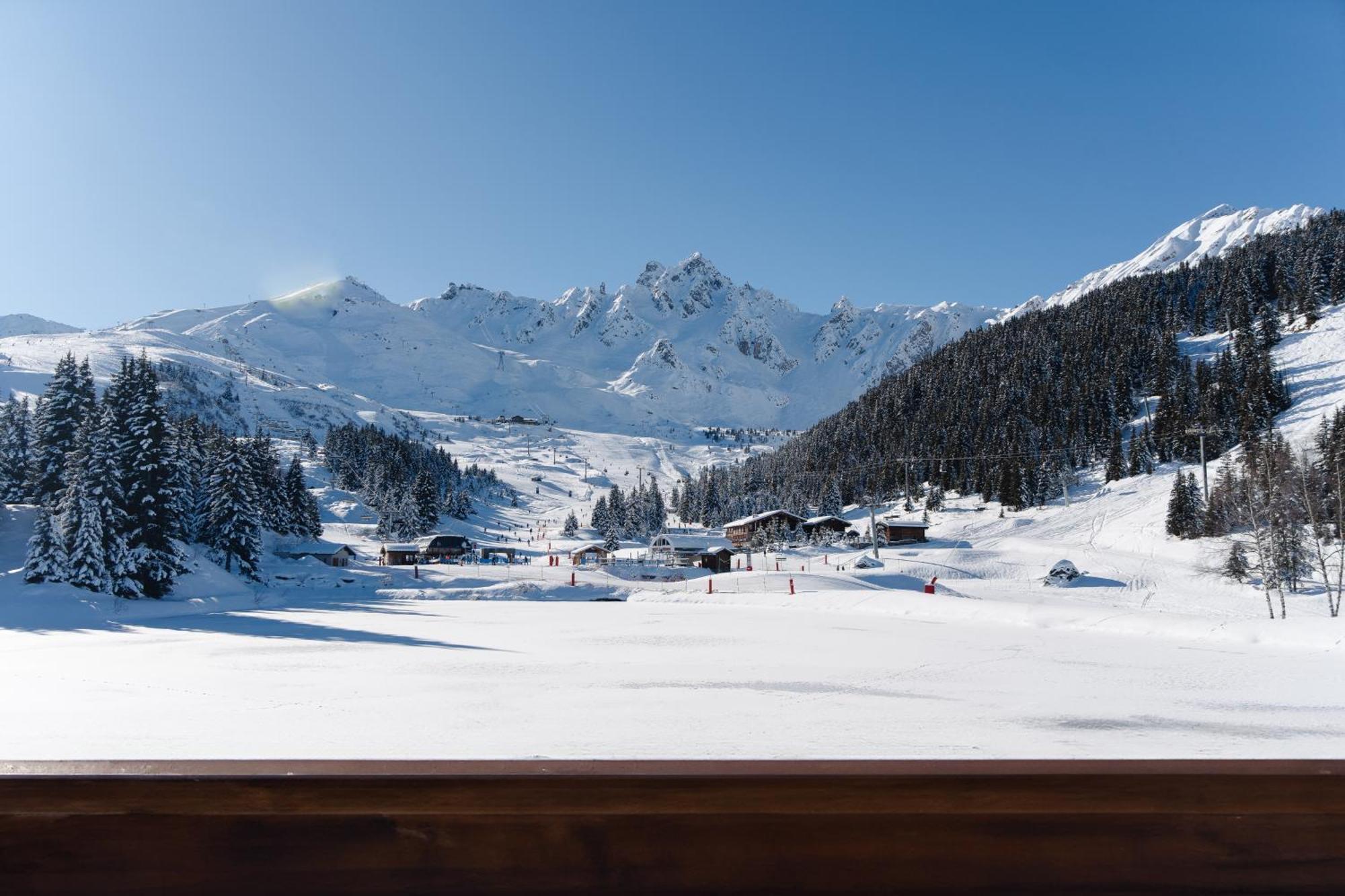Lake Hotel Courchevel 1850 Exterior photo