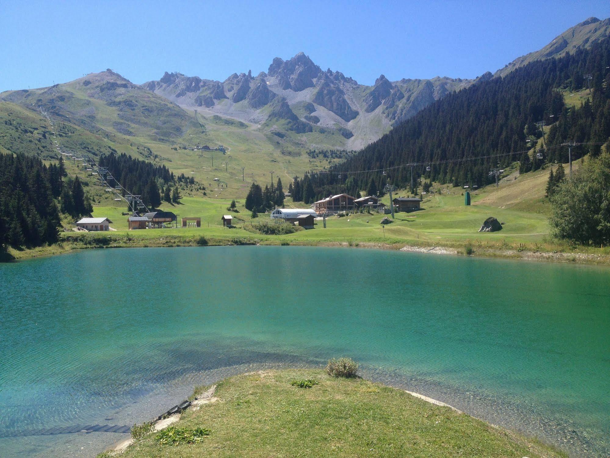 Lake Hotel Courchevel 1850 Exterior photo